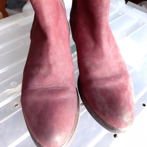 Steve Madden Burgandy Booties - Picture 7 of 7